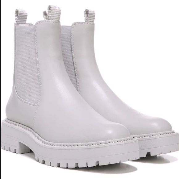 NWB Sam Edelman Women’s Lahaina Waterproof Pull On Booties - Picture 1 of 13